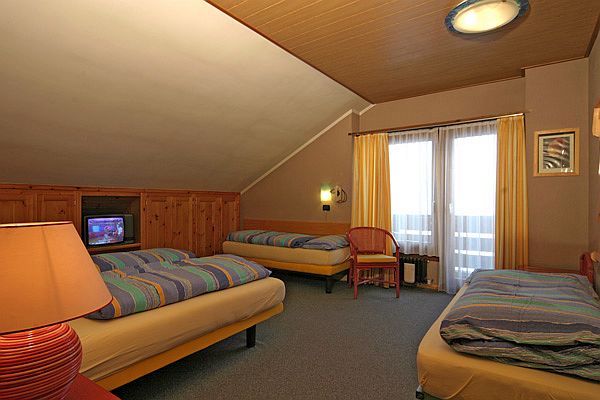Hotel Margherita - Via Teola, 65 - Room - Family  2
