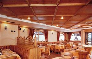 Hotel Flora - Via Tagliede N.98, Livigno 23041 5