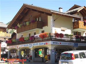 Appartamenti Arcobaleno 1 - Via Ostari, 110, Livigno, 23041