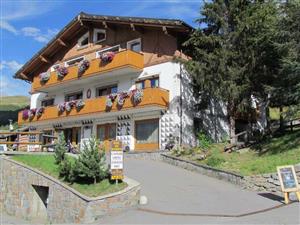 Hotel Duc du Rohan - Via SS301  N.445, Livigno 23041 1