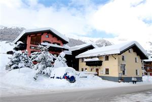 Hotel Astra - Via Saroch, N. 606, Livigno 23041 1